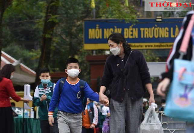 Hơn 1 triệu học sinh Hà Nội hào hứng trở lại trường