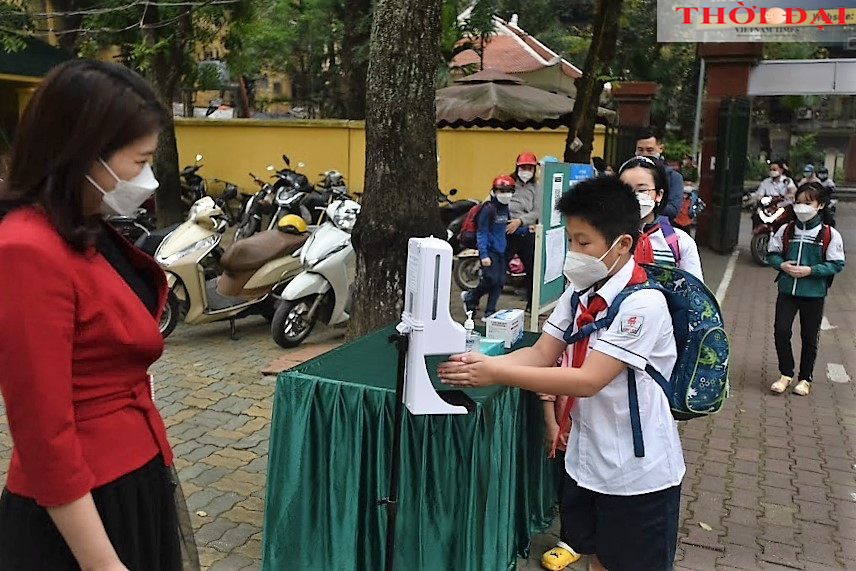 Hơn 1 triệu học sinh Hà Nội hào hứng trở lại trường