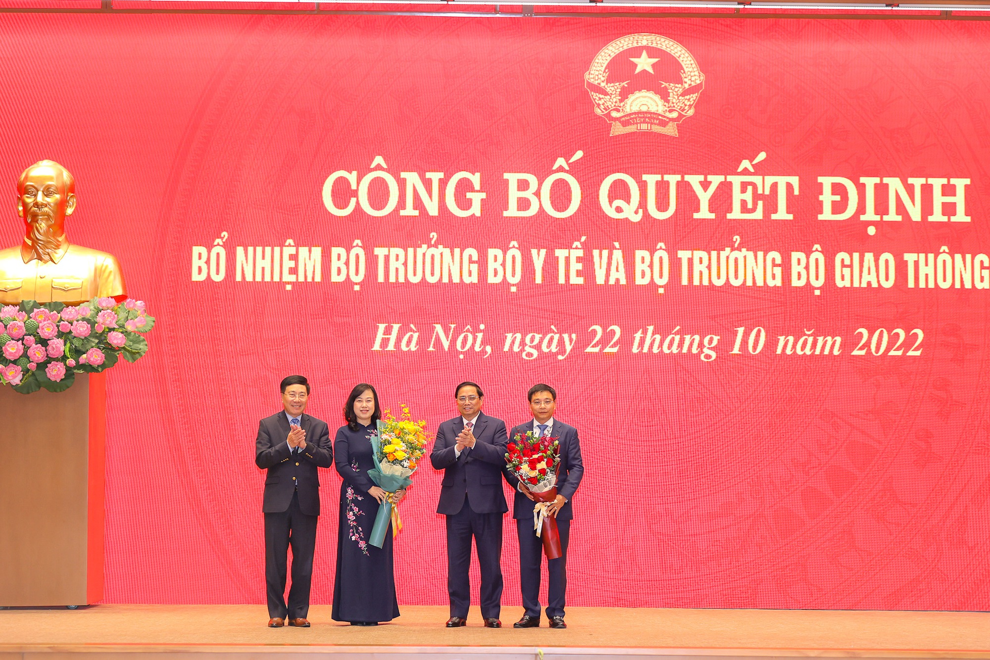 Thủ tướng Phạm Minh Chính trao Quyết định bổ nhiệm hai Bộ trưởng