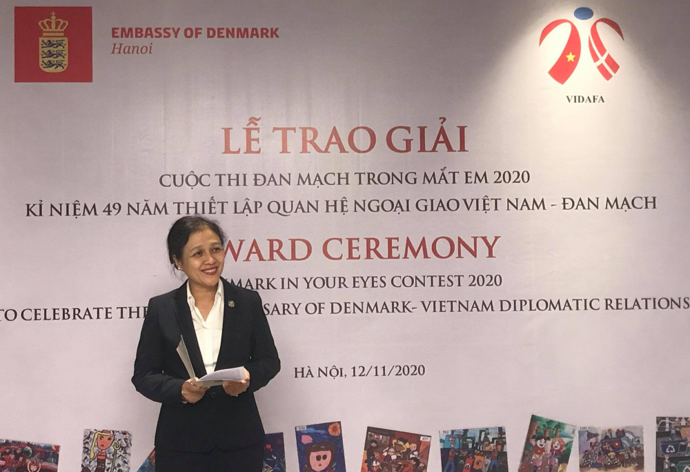 Học sinh tham gia đối ngoại nhân dân qua cuộc thi vẽ 