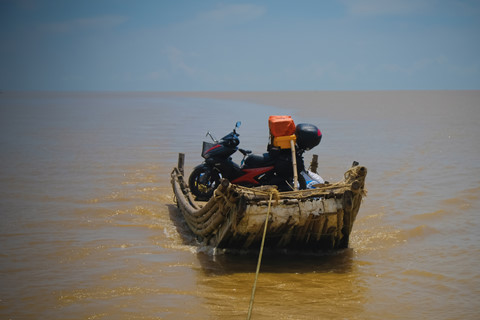 hanh trinh 3260 km cua nguoi san rac khap bo bien viet nam