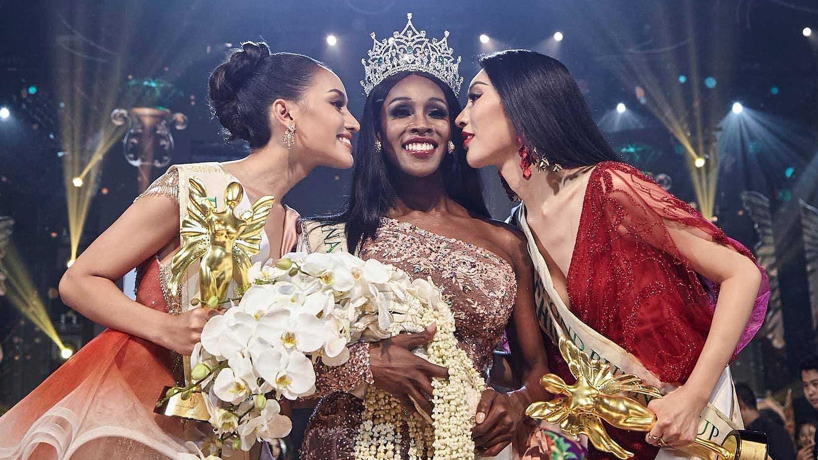 [ẢNH] Hé lộ những điều chưa từng biết về tân Hoa hậu Chuyển giới Quốc tế 2019