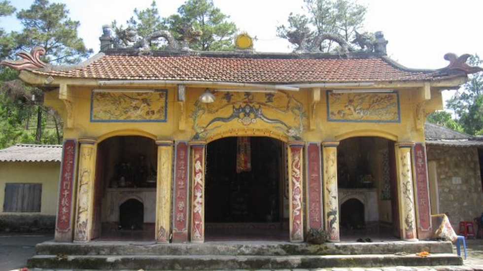 chua ba vang chiem hang chuc ngan met vuong dat rung quoc gia