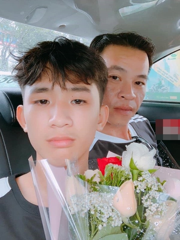 Trải lòng chuyện tình đồng giới chú cháu gây tranh cãi: ‘Chúng tôi yêu nhau chân thật nên không quan trọng lắm lời chỉ trích của người khác’ trai long chuyen tinh dong gioi chu chau gay tranh cai chung toi yeu nhau chan that nen khong quan trong lam loi chi trich cua nguoi khac