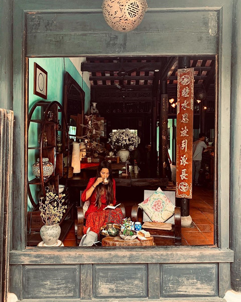 tan huong tron ven ve binh yen cua hoi an tai 5 tiem ca phe co dien