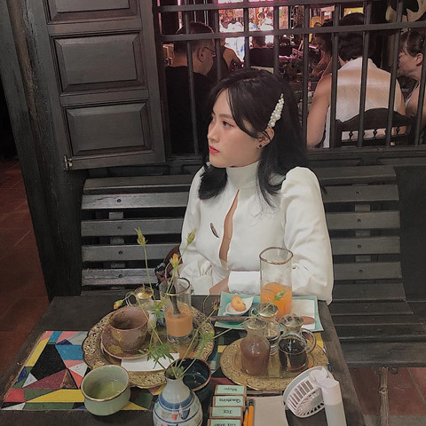 tan huong tron ven ve binh yen cua hoi an tai 5 tiem ca phe co dien