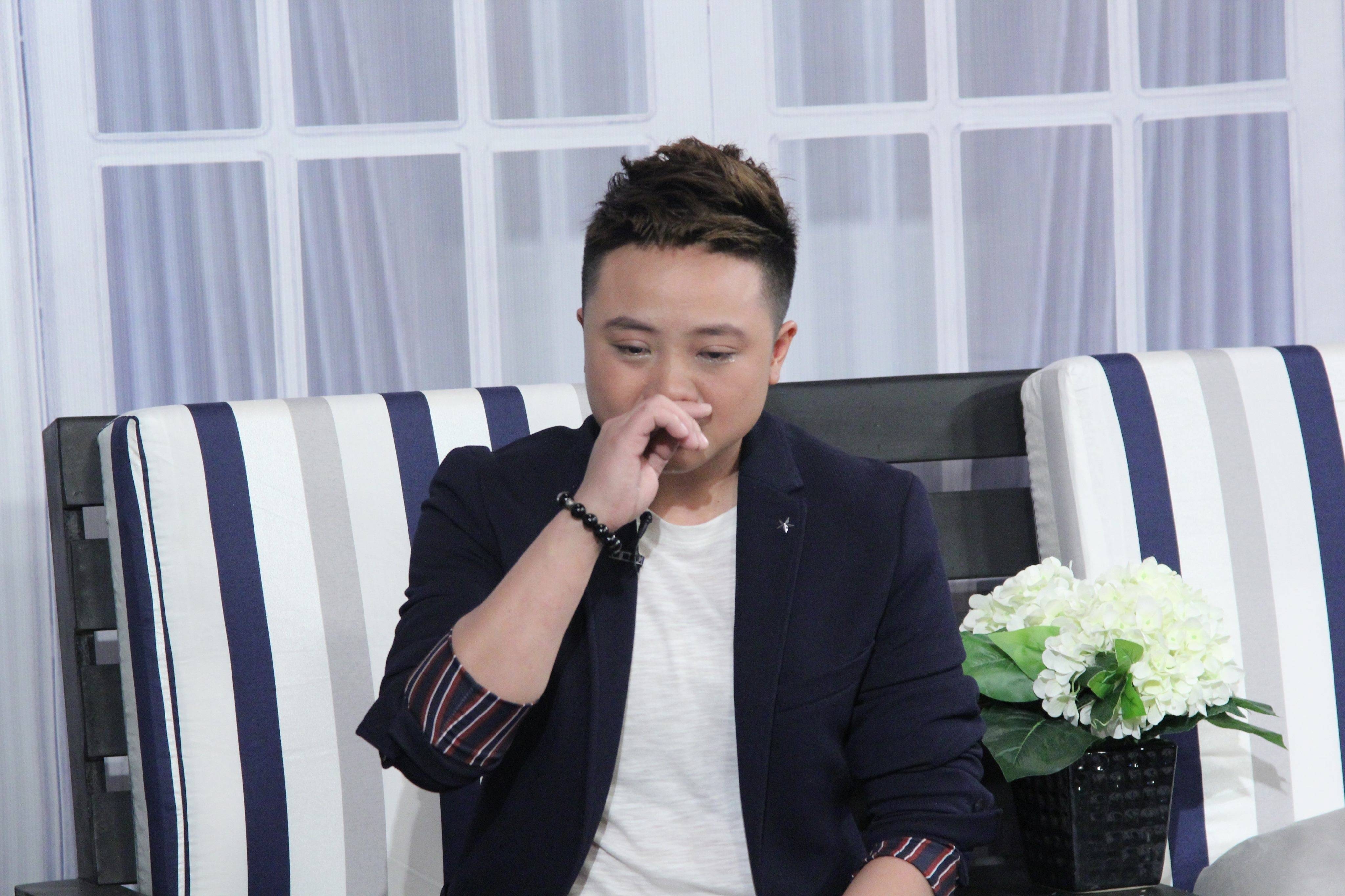 Come out tập 27: Xót lòng câu chuyện mẹ đi tìm người con chuyển giới và quá trình đấu tranh để được là chính mình come out tap 27 xot long cau chuyen me di tim nguoi con chuyen gioi va qua trinh dau tranh de duoc la chinh minh