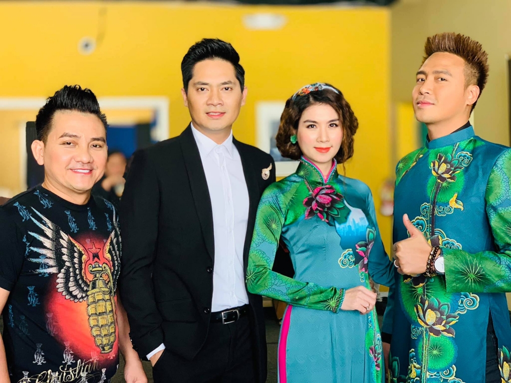 ban than cua anh vu tiet lo li do nam nghe si qua doi dot ngot