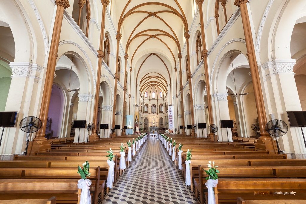 Nhà thờ Đức Bà: Tuyệt tác kiến trúc Pháp giữa lòng Sài Gòn nha tho duc ba tuyet tac kien truc phap giua long sai gon