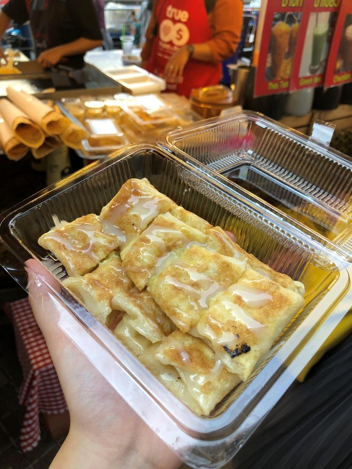cung food blogger ba chua via he diet sach am thuc thai lan