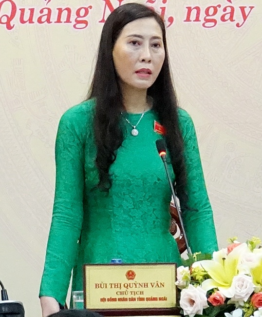 Chân dung tân Phó bí thư Tỉnh ủy Quảng Ngãi Bùi Thị Quỳnh Vân chan dung tan pho bi thu tinh uy quang ngai bui thi quynh van