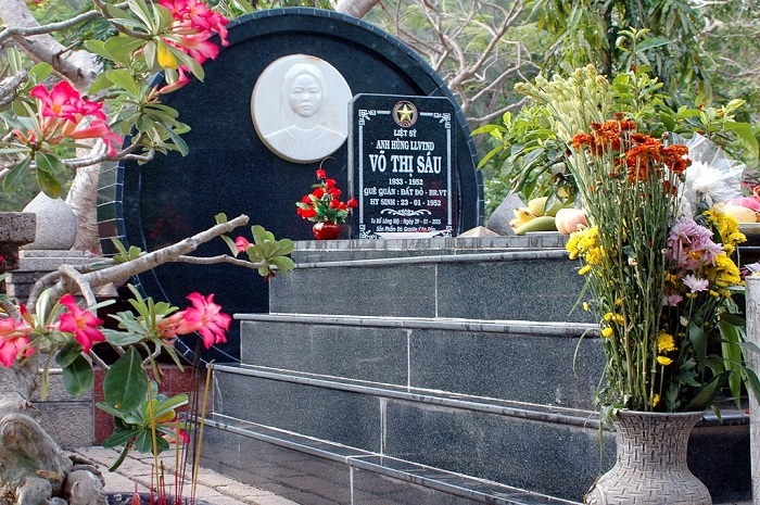 Tháng 5, về thăm Côn Đảo - "Bàn thờ Tổ quốc" thang 5 ve tham con dao ban tho to quoc