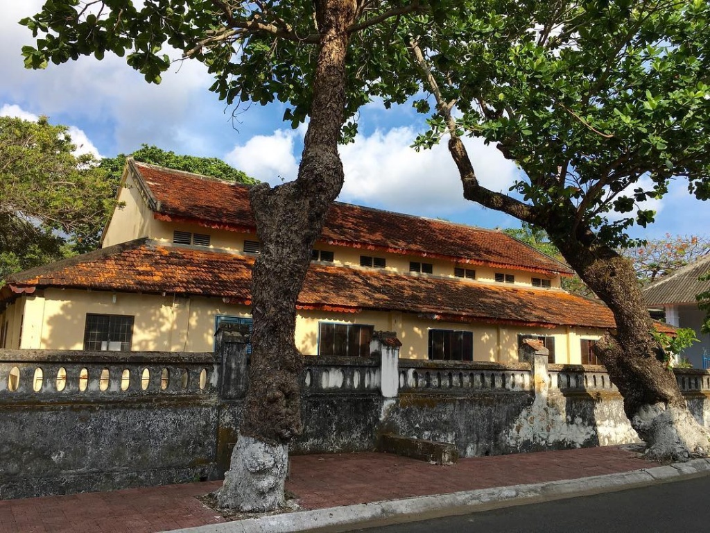 Tháng 5, về thăm Côn Đảo - "Bàn thờ Tổ quốc" thang 5 ve tham con dao ban tho to quoc