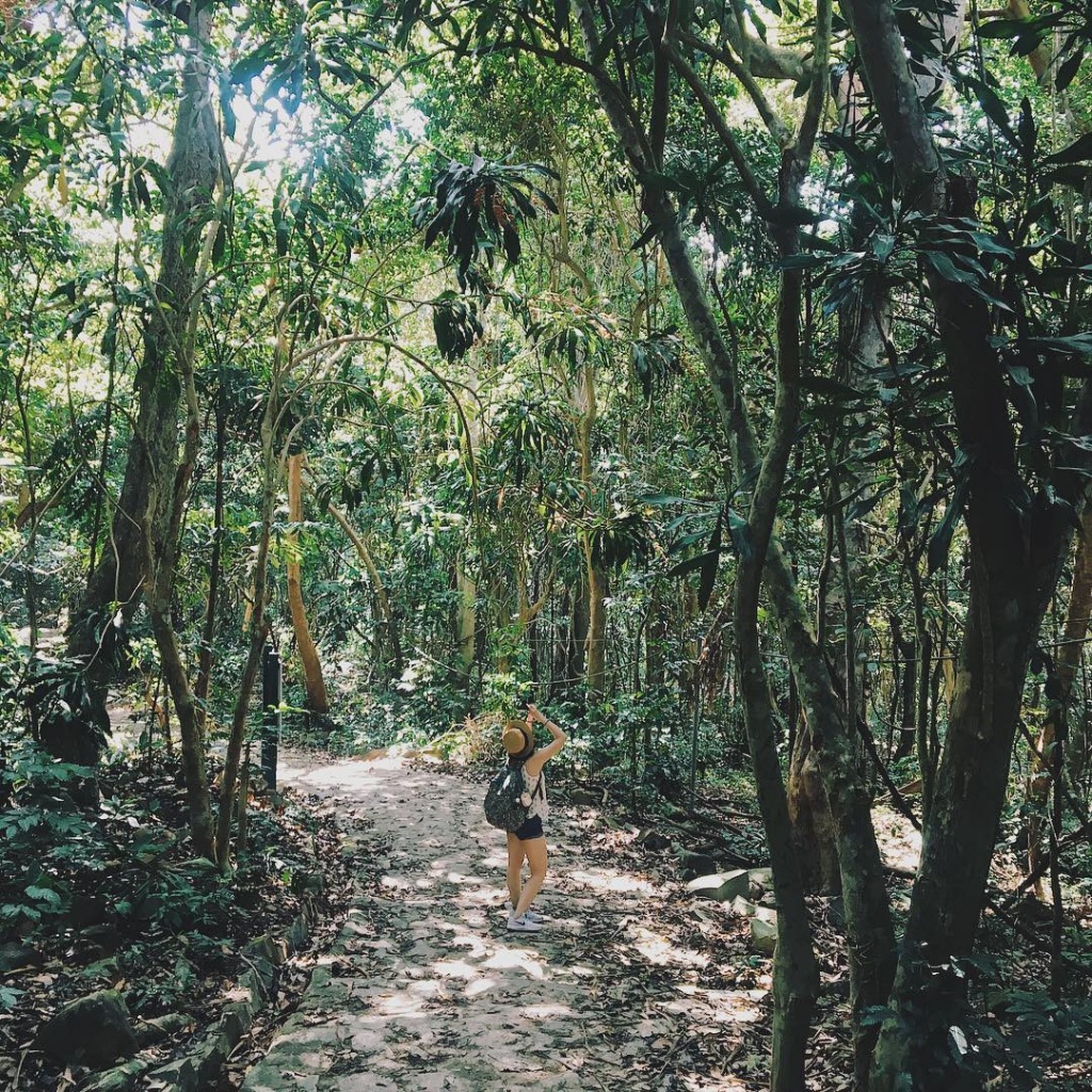 Tháng 5, về thăm Côn Đảo - "Bàn thờ Tổ quốc" thang 5 ve tham con dao ban tho to quoc