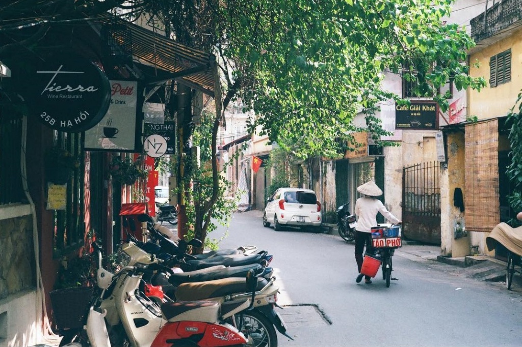 Top 10 trải nghiệm cực ấn tượng mà du khách nên thử khi tới Hà Nội top 10 trai nghiem khong the bo qua khi toi ha noi