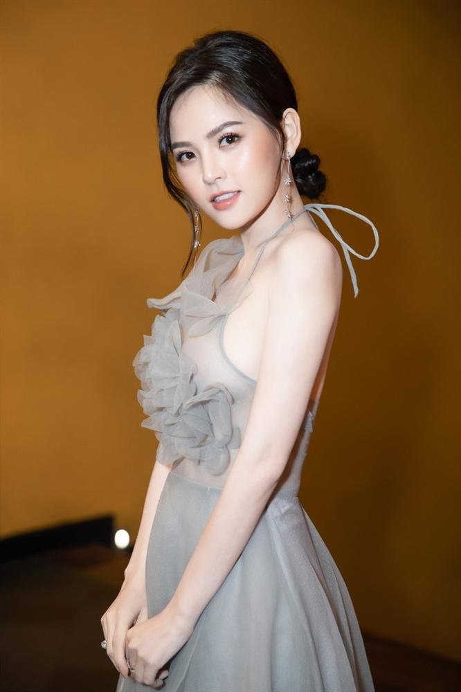 phi huyen trang la ai