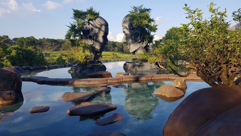 gioi tre dung ngoi khong yen voi ho vo cuc o da lat