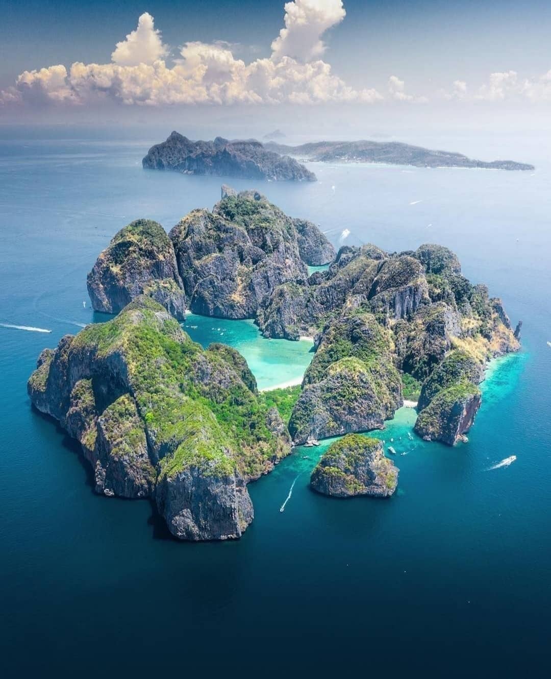 thien duong cat trang vinh maya truoc khi co quyet dinh dong cua da tung dep va hut khach the nao