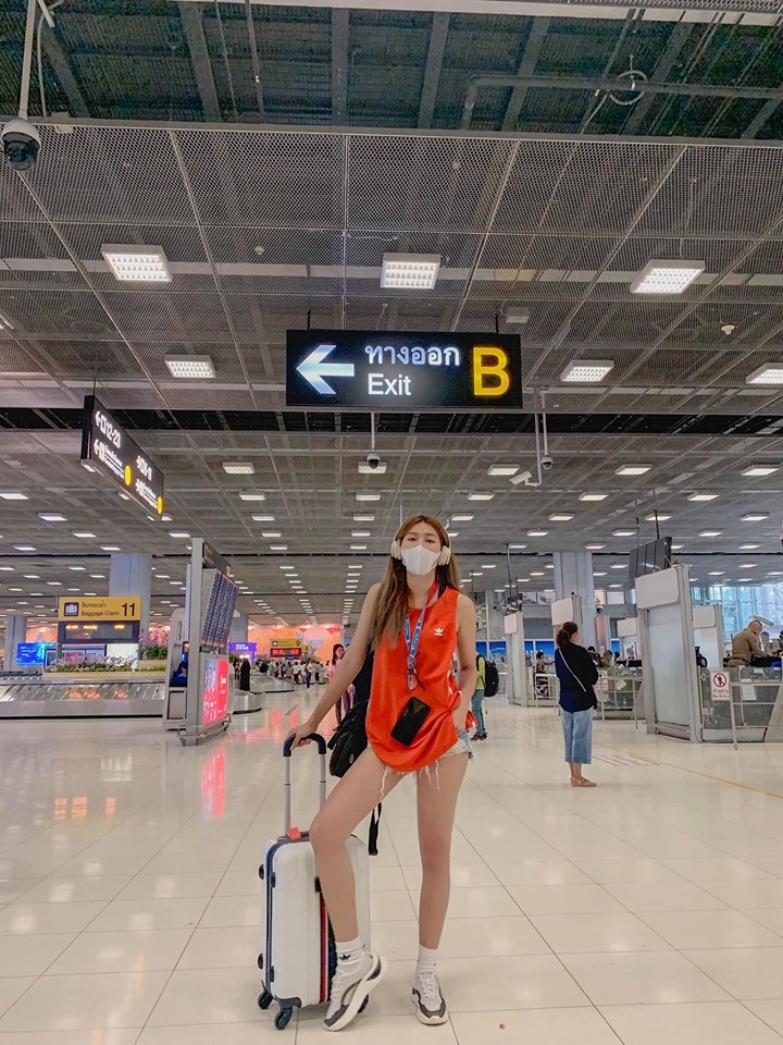 facebook sao viet hom nay 135 vo cuong do la khoe nhan cuoi phuong thanh cam canh chuyen cho vay tien