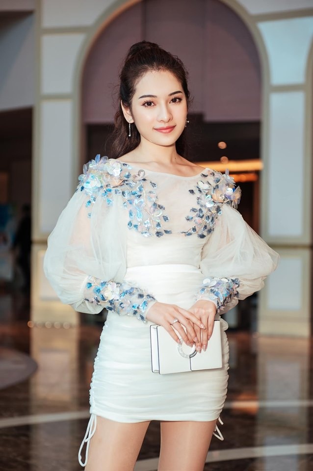 Facebook sao Việt hôm nay (14/5): Pha Lê lạc quan trước thị phi, Lam Trường nghi vấn rạn nứt hôn nhân facebook sao viet hom nay 145 pha le lac quan truoc thi phi lam truong nghi van ran nut hon nhan