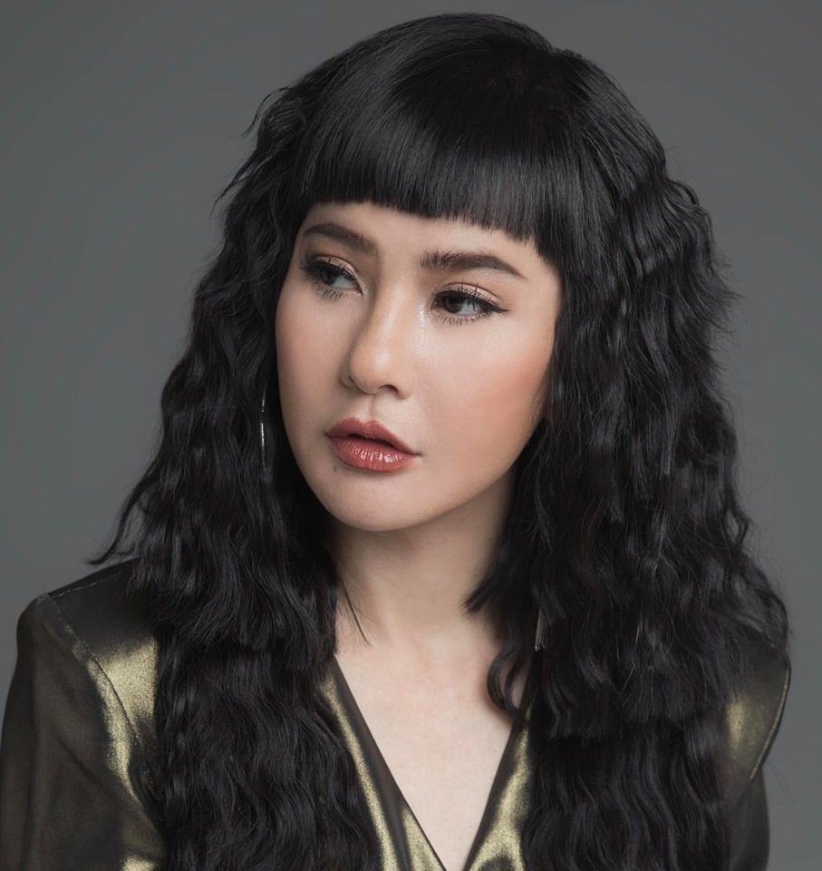 facebook sao viet hom nay 185 nam thu van quay ban muon hen ho lam mc mai moi cho 20 cap