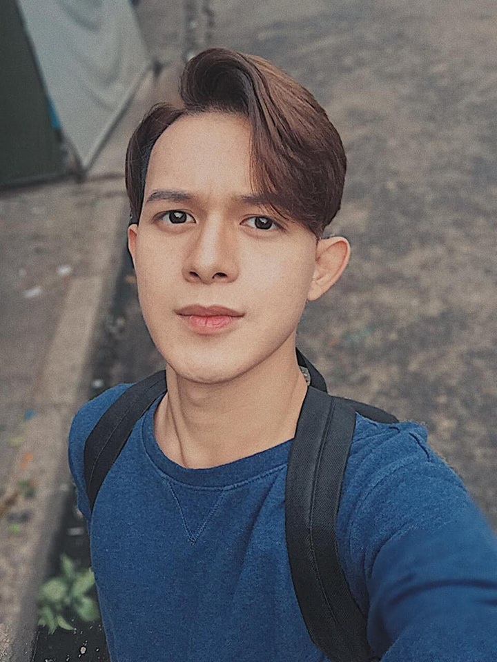 hinh mau cua chang trai bac nhat si tinh ve nha di con co ca tinh giong anh duong