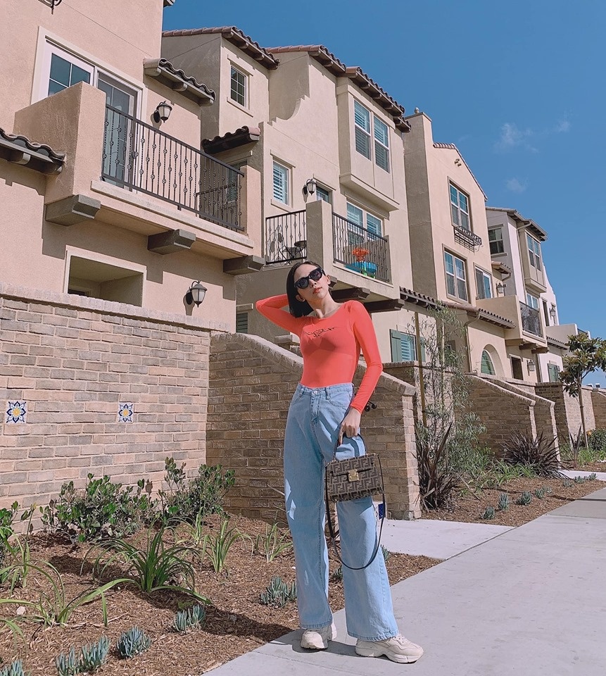 facebook sao viet hom nay 275 ha bang sinh con trai thu 3 hhen nie tay trong tay cung trai la