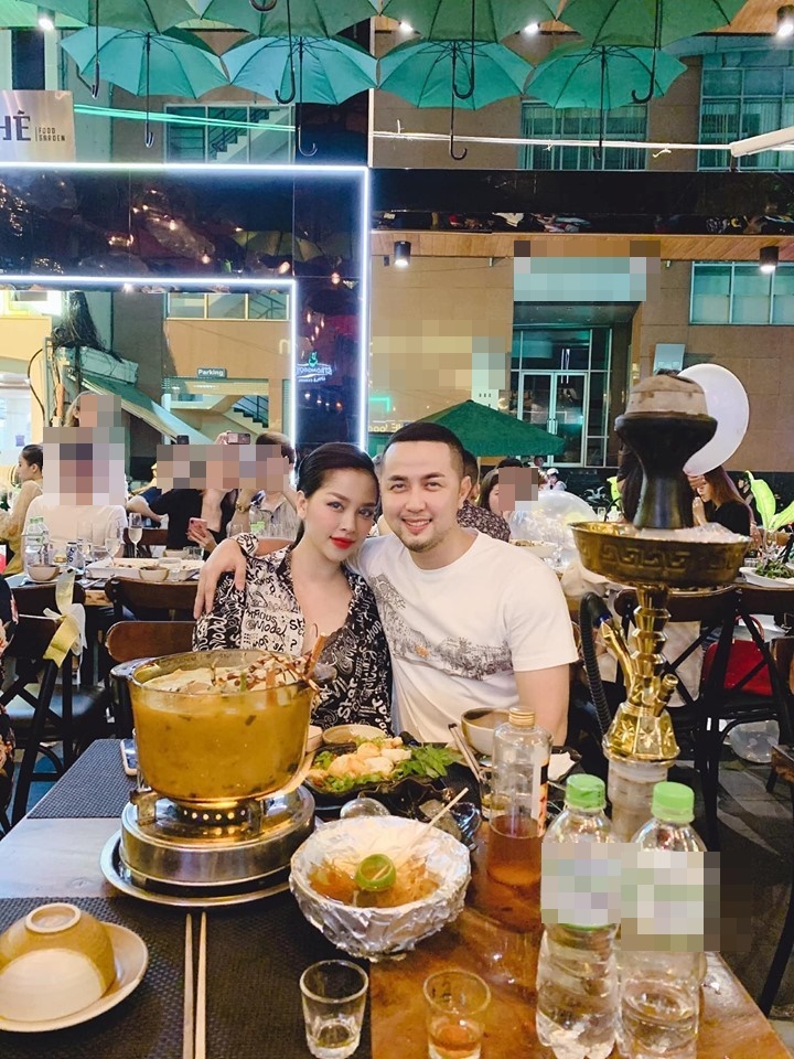 facebook sao viet hom nay 295 duong khac linh sara luu tung anh cuoi bao anh ho quang hieu nghi van tai hop