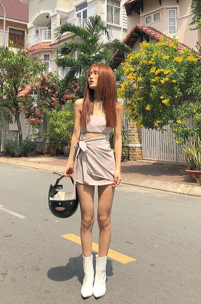 facebook sao viet hom nay 305 han sara thuy tien lo than hinh gay bat thuong hong nhung ngung dung facebook cham soc con cai
