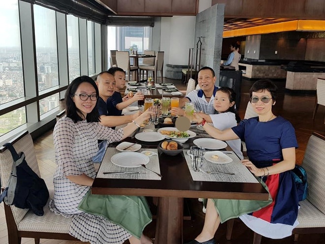 facebook sao viet hom nay 116 jun vu tau xep hop mung tuoi 24 thu thuy cong khai nguoi yeu sau 1 nam ly hon