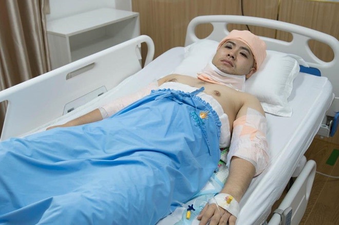 facebook sao viet hom nay 156 akira phan phau thuat tham my sau khi bi che phat tuong dong nhi khoe sac quyen ru