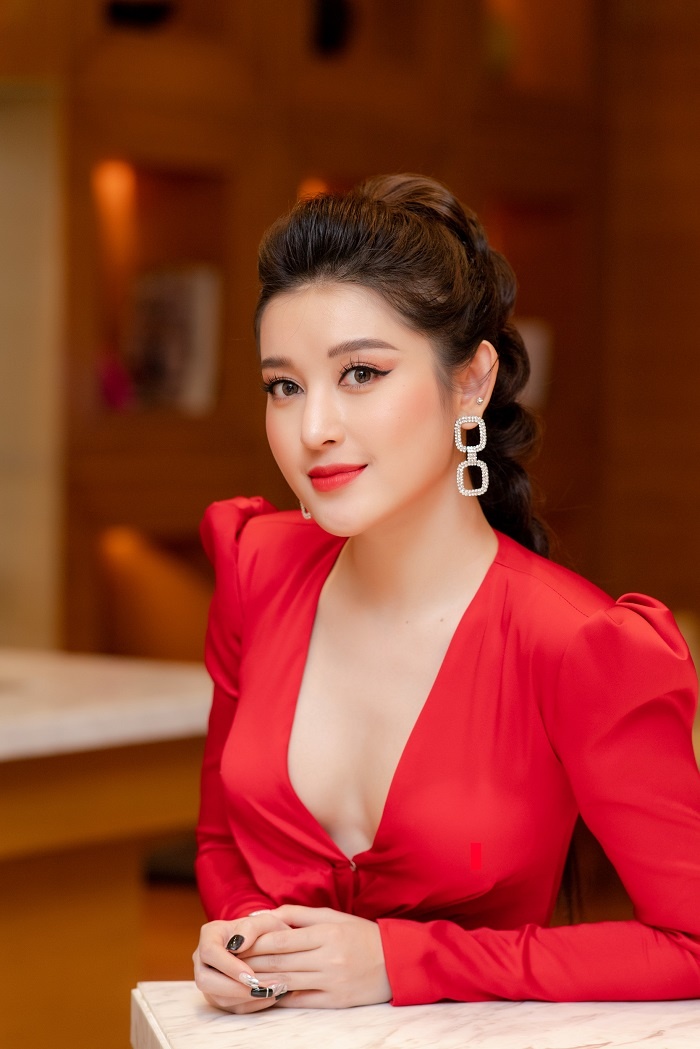 facebook sao viet hom nay 186 hong que gay chu y my tam dinh nghi an hen ho voi mai tai phen