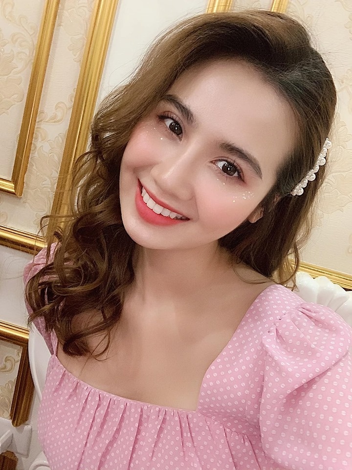 facebook sao viet hom nay 216 elly tran tiep tuc khoe than vo cu viet anh sut can tram trong sau ly hon