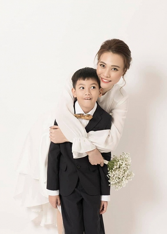 facebook sao viet hom nay 226 thanh hang dang anh mac vay cuoi fans nghi ngo ha anh tuan chinh la chu re