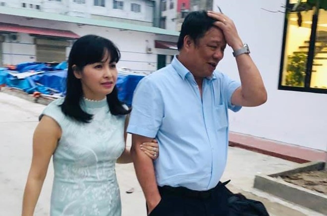 facebook sao viet hom nay 236 nhat kim anh sup do dien vien viet anh vui ve di du lich sau ly hon