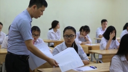 3.977 thí sinh bỏ thi, 10 thí sinh bị đình chỉ thi 3 môn tổ hợp khoa học tự nhiên