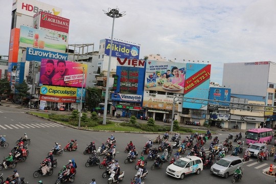 cuc van hoa co so len tieng ve viec tuyt coi quang cao cua coca cola