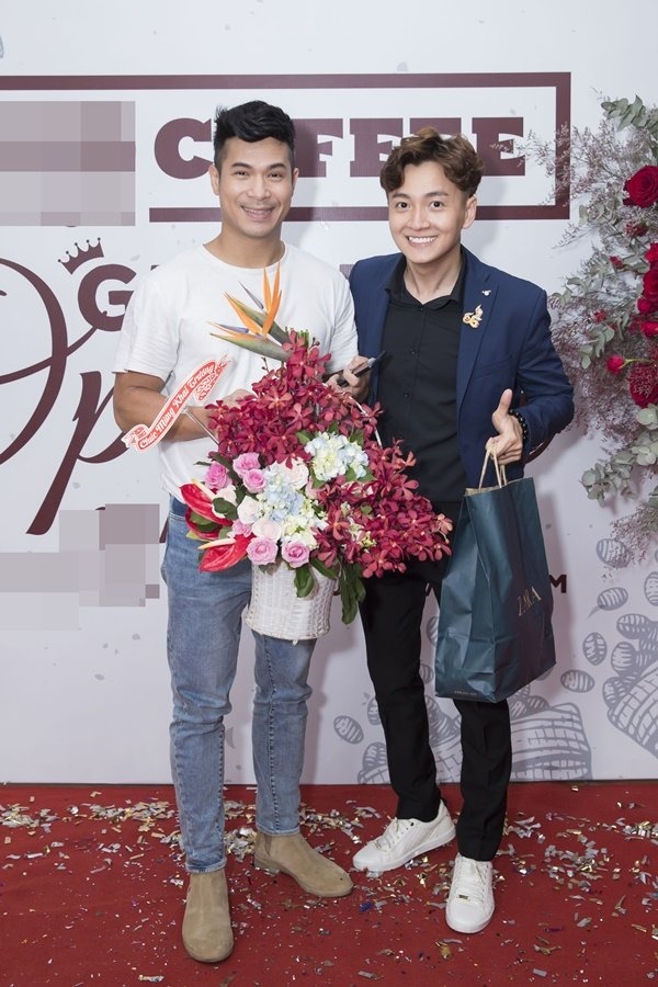 facebook sao viet hom nay 67 hot girl mai tho to bi ga tinh voi muc gia khung tran thanh gay gat dap tra khi gia dinh bi xuc pham