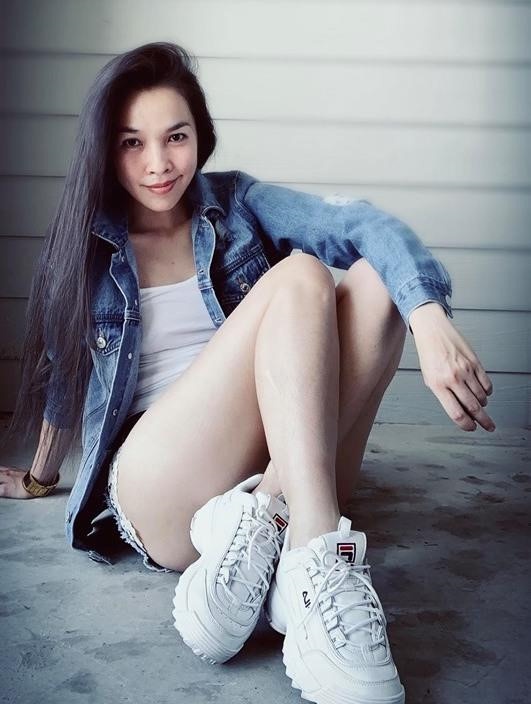 facebook sao viet hom nay 227 giua tam bao bi chi trich vi vai nha tieu tam vo cu viet anh bong gio quynh nga