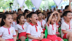Sữa học đường: Lời giải cho bài toán khó về thiếu vi chất dinh dưỡng