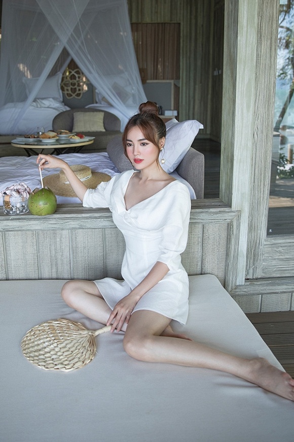 facebook sao viet hom nay 28 nam thu dan mat anti fan ha tang khoe sac tre trung