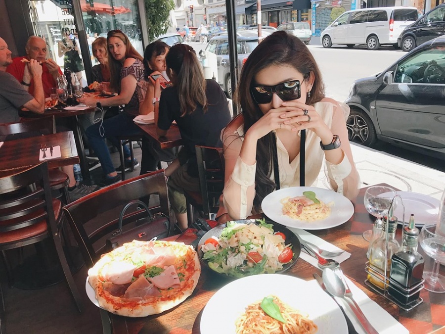 facebook sao viet hom nay 158 them bang chung ninh duong lan ngoc dang hen ho cung chi dan