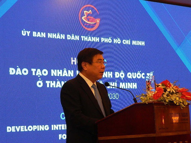 ban thuong vu thanh uy tphcm xem xet giai quyet cho ong doan ngoc hai thoi viec