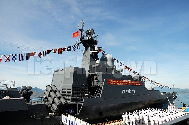 Uy lực chiến hạm Lý Thái Tổ: Khả năng tàng hình, hoạt động liên tục 20 ngày đêm trên biển uy luc chien ham ly thai to kha nang tang hinh hoat dong lien tuc 20 ngay dem tren bien