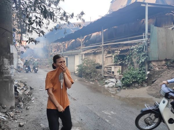 bo cong thuong khang dinh cong ty co phan bong den phich nuoc rang dong su dung hoa chat nguy hai