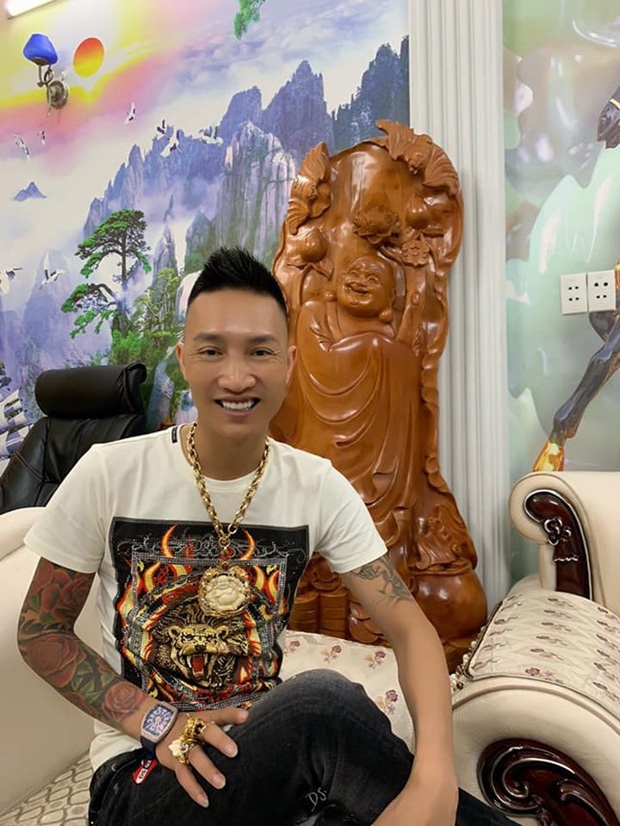 giang ho mang huan hoa hong nguoi vua bi bat la ai