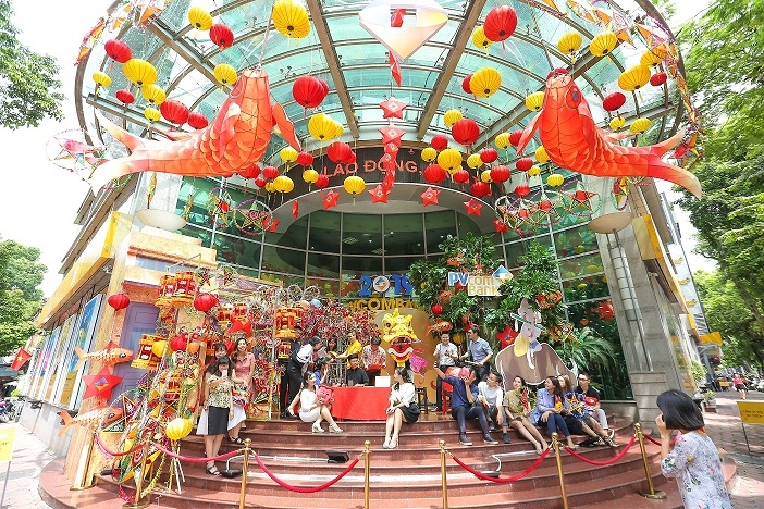 khong gian trung thu doc dao giua long ha noi