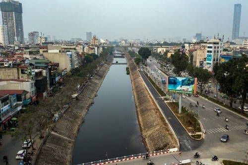 ha noi du kien chi hon 36 ty de xay them 3 cau vuot cho nguoi di bo qua song to lich