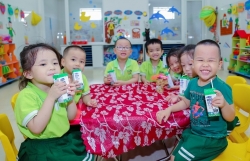 tinh nguyen vien quoc te va hanh trinh giup do nhung mang doi kho khan tai da nang