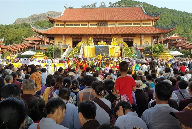 ub trung uong mttq viet nam thong tin ve nghi van truc loi trong hoat dong thinh vong tai chua ba vang